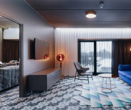 Deluxe Suites